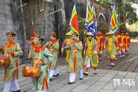 Vietnam Hue Citadel Imperial City Ngo Mon Gate Change Of Guards