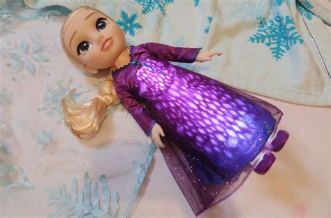 Review Into The Unknown Frozen 2 Singing Elsa Doll Real Mum Reviews