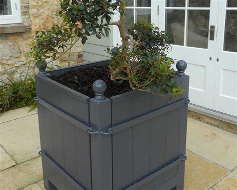 classic planters vertopia gardens