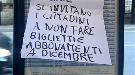 Como La Ribellione Contro I Bus In Ritardo Cartelli Anonimi Alle