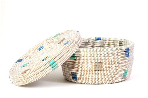 Baskets With Lids Basket Storage Woven Lidded Baskets - Etsy