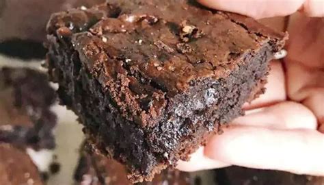 Receita de Brownie de Nescau Receita Fácil Gostoso Como o de Padaria