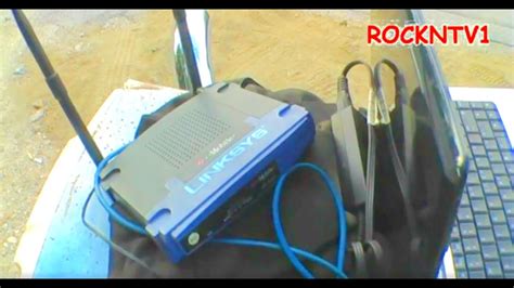 WIFI Booster wrt54g-tm Tmobile Antenna DD-WRT - YouTube