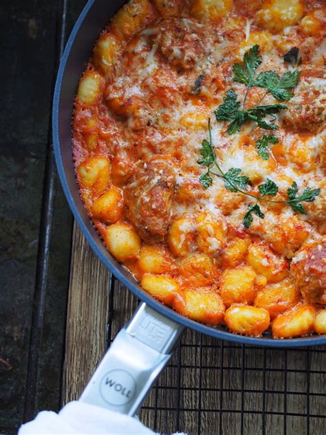 Gnocchi Zapiekane Z Pulpetami I Mozzarell W Sosie Pomidorowym Obiad Z