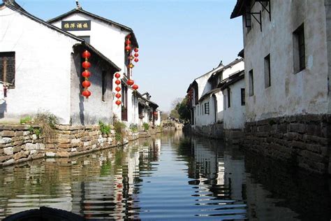 Private Zhouzhuang Water Town Tour From Shanghai With Chinese Lunch