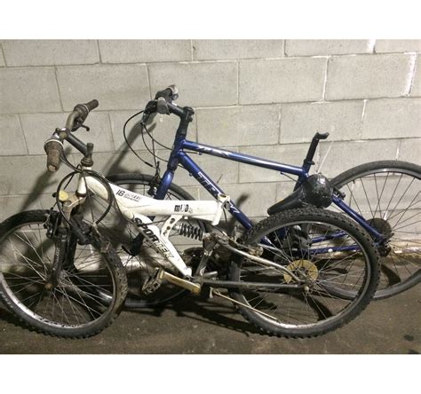 2 BIKES, WHITE SPORTEK FULL SUSPENSION, BLUE TREK MOUNTAIN BIKE - Able ...