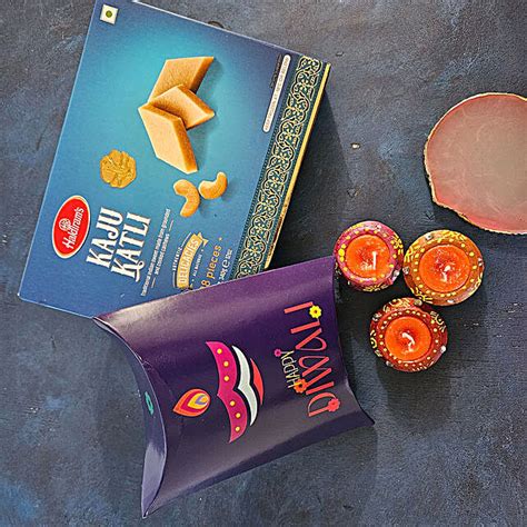 Kaju Katli Diwali Combo usa | Gift Kaju Katli Diwali Combo- FNP