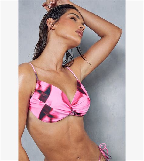 Buy Misspap Abstract Printed Twist Front Bikini Set In Pink Thstreet