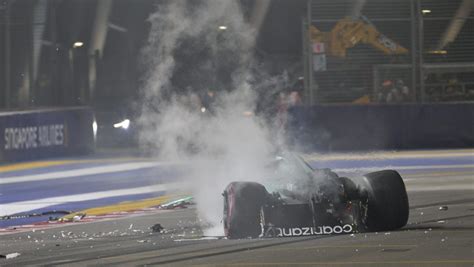 Singapore Grand Prix: Lance Stroll crashes in qualifying | CityNews ...