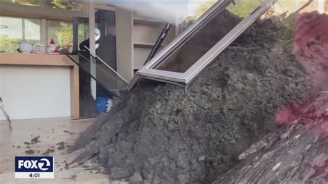 Massive California Mudslide Prompts Evacuations In Berkeley Hills Youtube