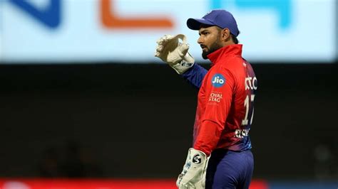 Rishabh Pant Declared Fit By Bcci For Ipl 2024 As Wicketkeeper Batter