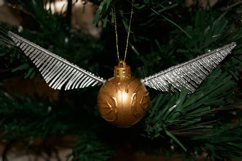 Harry Potter Golden Snitch Ornament