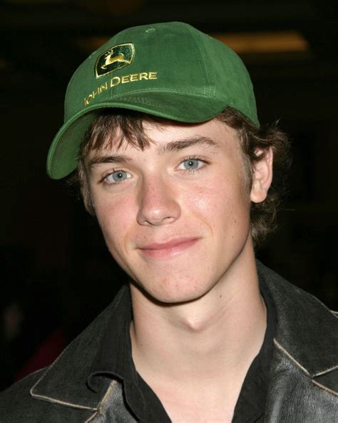 Just Beautiful Men Pretty Men Cute Guys Jeremy Sumpter Peter Pan