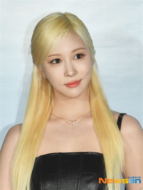 우주소녀 다영 인간 탄산수가 여기있네 포토엔hd 손에 잡히는 뉴스 눈에 보이는 뉴스 뉴스엔