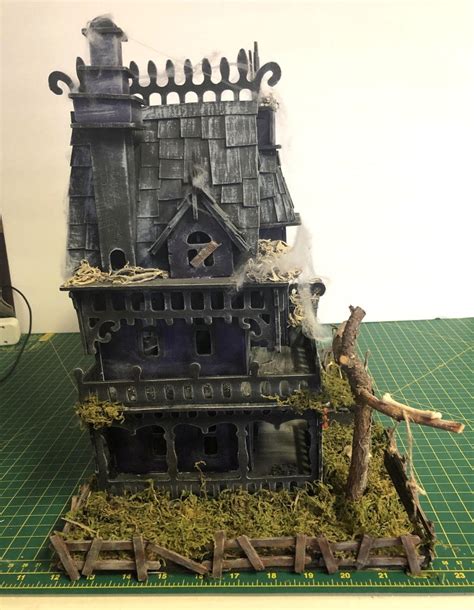 Haunted House Lights Up Dollhouse 1 12 Scale Etsy