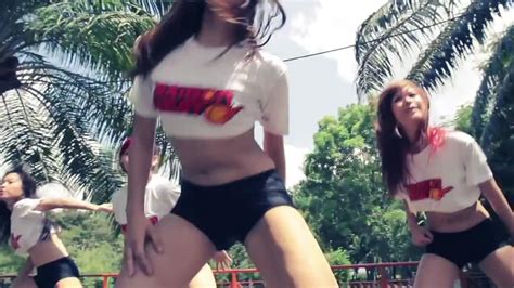 Naked Saigon Heat HotGirls In Saigon Heat HotGirls Music Video