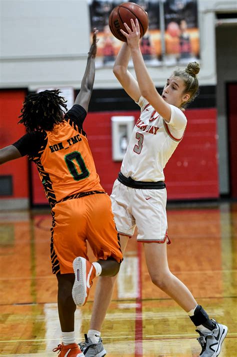 Palm Bay Basketballs Emma Risch In Photos Mcdonalds All American