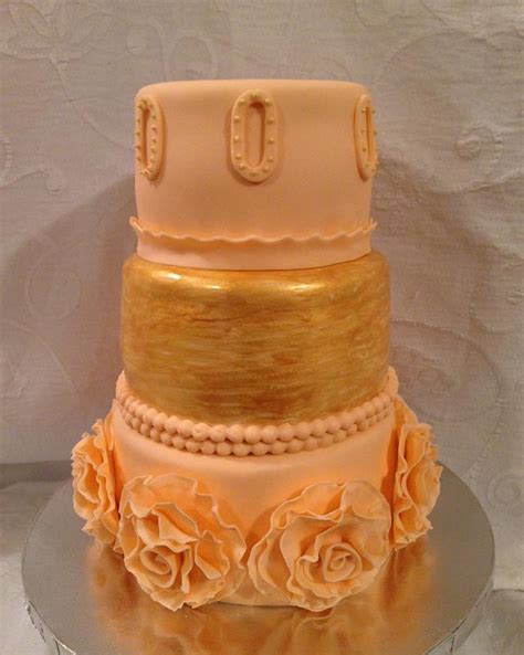 The Golden Cake Decorated Cake By Maggie Rosario Cakesdecor