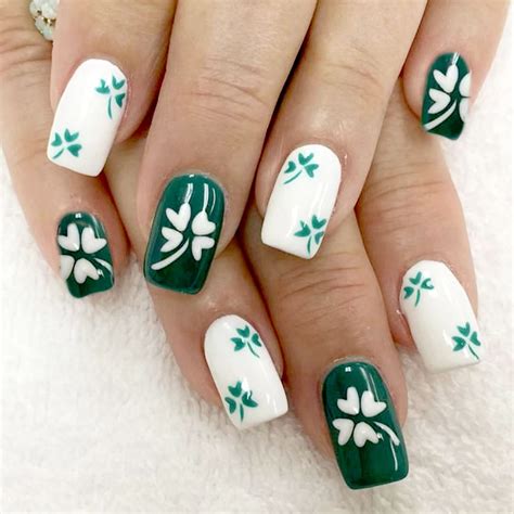 Amazon Pcs St Patricks Day Press On Nails Short Green Square