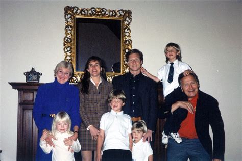 Tom Steyer Family - Gemma-Graphic