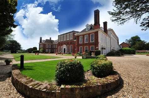 Georgian Mansion Essex Gosfield Hall Amazing Space Weddings