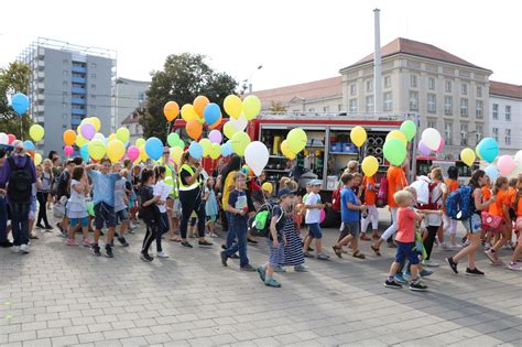 Cottbus Ch Ebuz Feiert Weltkindertag Stadt Cottbus Ch Ebuz