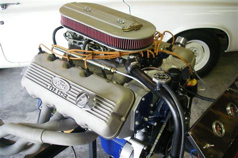 Ford 427 Fuel Injected Crate Engine