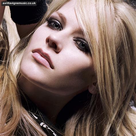 Avril Lavigne: Avril Lavigne photoshoot