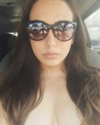 Gorgeous Milf With A Perfect Body Porn Pictures XXX Photos Sex Images