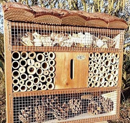 Haus Insektenhotel Mit Holzrinde Naturdach FDV OS Dunkelbraun Braun