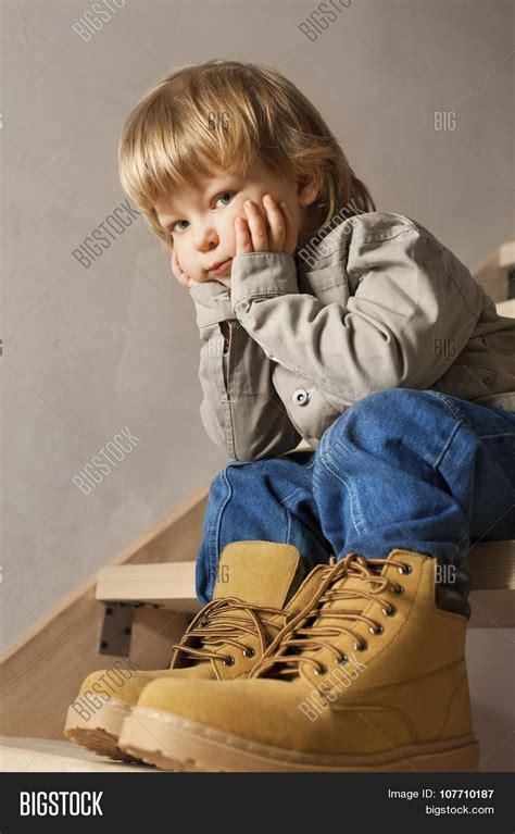 Big Shoes Fill, Child' Image & Photo (Free Trial) | Bigstock