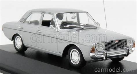 MINICHAMPS 403081403 Scale 1 43 FORD ENGLAND TAUNUS 1964 SILVER