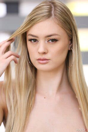 Amber Moore Porn Pic