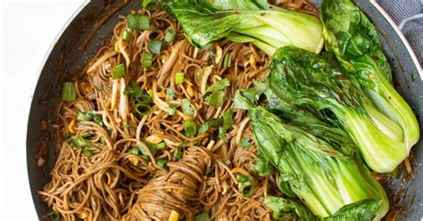 Spicy Garlic Soba Noodles With Bok Choy Recipe Samsung Food