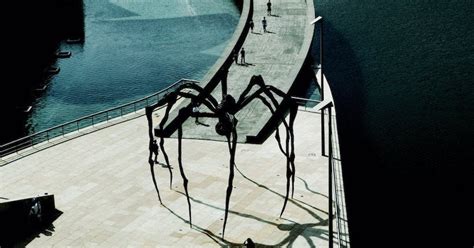 Pourquoi Le Record Atteint Aux Ench Res Par Lartiste Louise Bourgeois