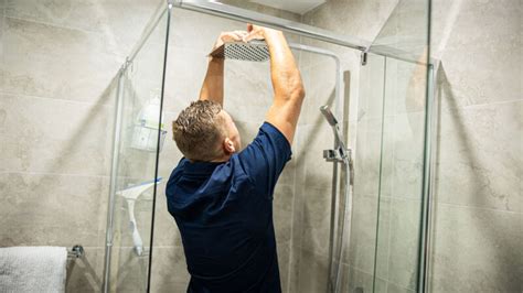 How to Fix a Leaking Shower Head: A Step-by-Step Guide