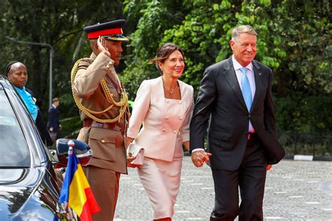 Cum S A Mbr Cat Carmen Iohannis N Vizita Oficial Din Kenya Prima