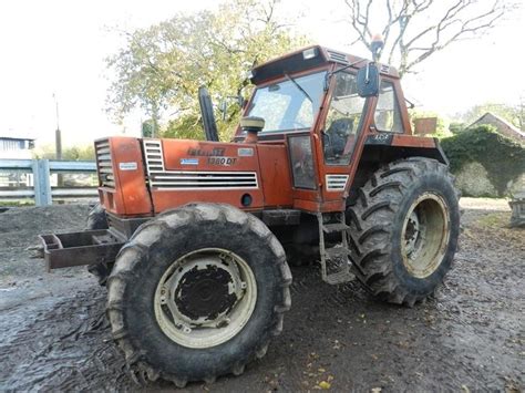 Fiat 1380 DT Tractor - technikboerse.com