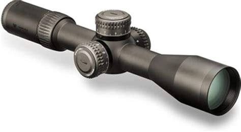 7 Best Long Range Rifle Scopes - BinocularsRadar