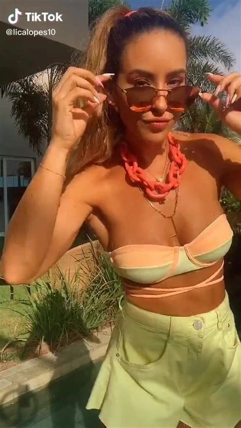 Attractive Lica Lopes Ramalho Shows Cleavage In Bikini Top Sexyfilter