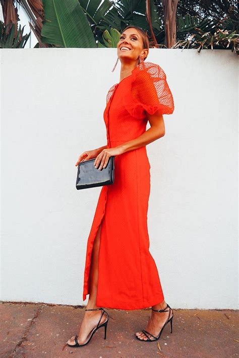 Vestido Midi En Plumetti Rojo Con Botones Y Manga Farol Para Invitadas