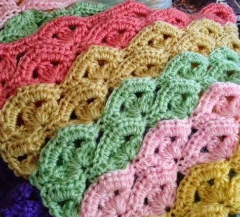 Bizzy Crochet Irish Wave Baby Blanket