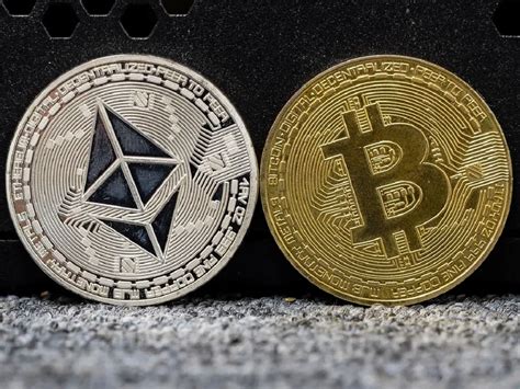 Bloomberg Analyst Warns As Bitcoin And Ethereum Spot ETFs Are About To