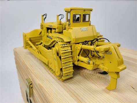 Acco Super Dozer With Ripper Trilex 150 Scale Model Rare Only 50