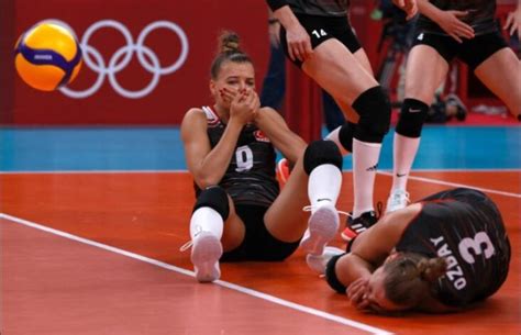 Preventing And Treating Volleyball Injuries With Chiropractic Care