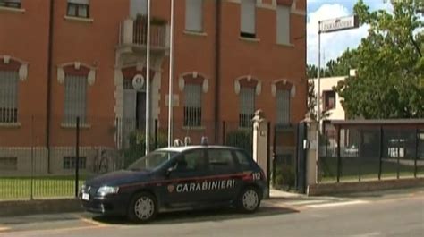 Ricercato In Tutta Europa Enne Arrestato A Sant Ilario D Enza