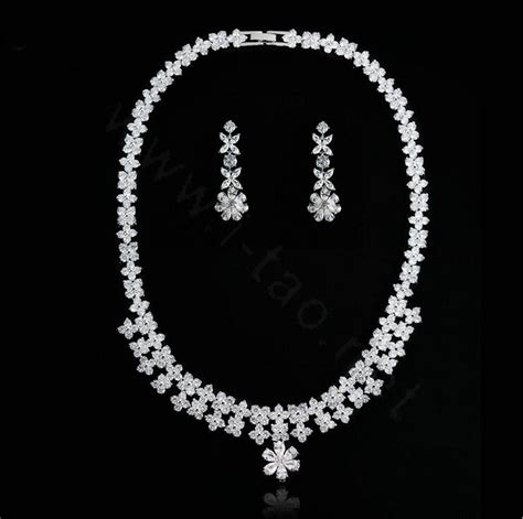 Buy Wholesale Luxury Wedding Banquet Jewelry Sets Diamond Plum Flower