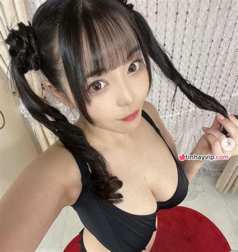 Momona Koibuchi là nữ diễn viên JAV sở hữu vòng 1 đẹp nhất