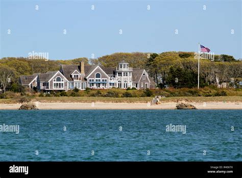 Hyannis port massachusetts hi-res stock photography and images - Alamy