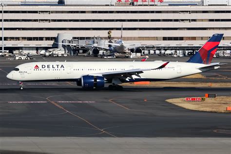 N Dn Delta Air Lines Airbus A Tokyo Haneda Rj Flickr